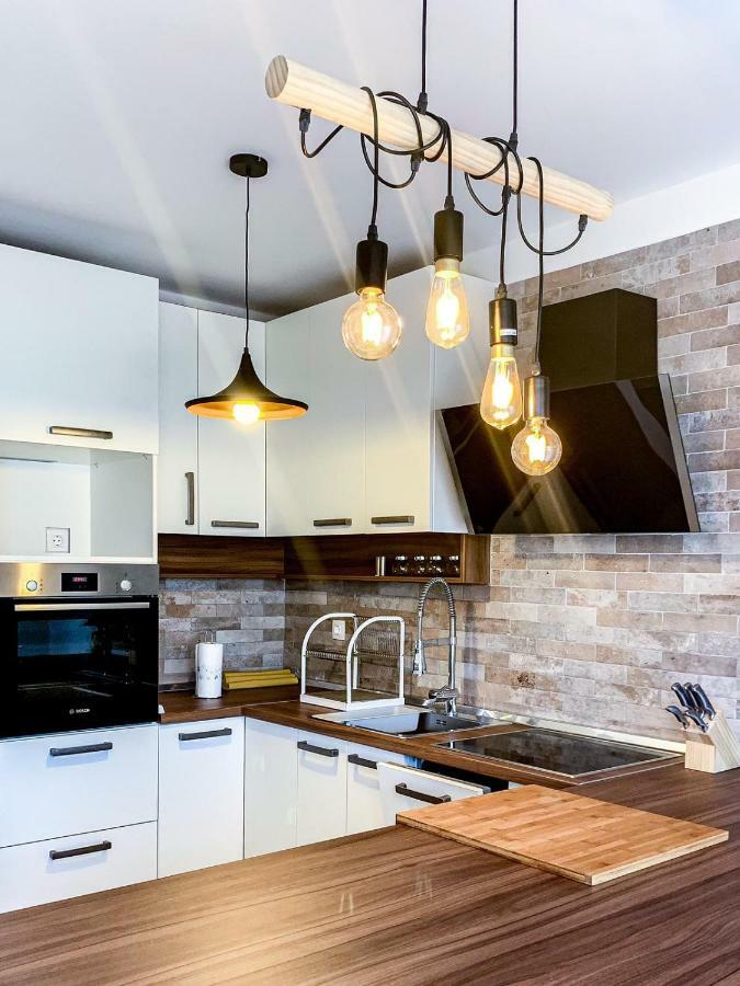 Apartments Milena 8 Мандре Экстерьер фото